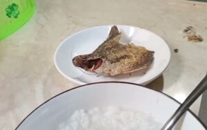 khô cá sặc làm món gì