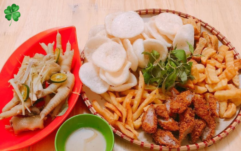 quán ăn vặt hot tại Cầu Giấy 13