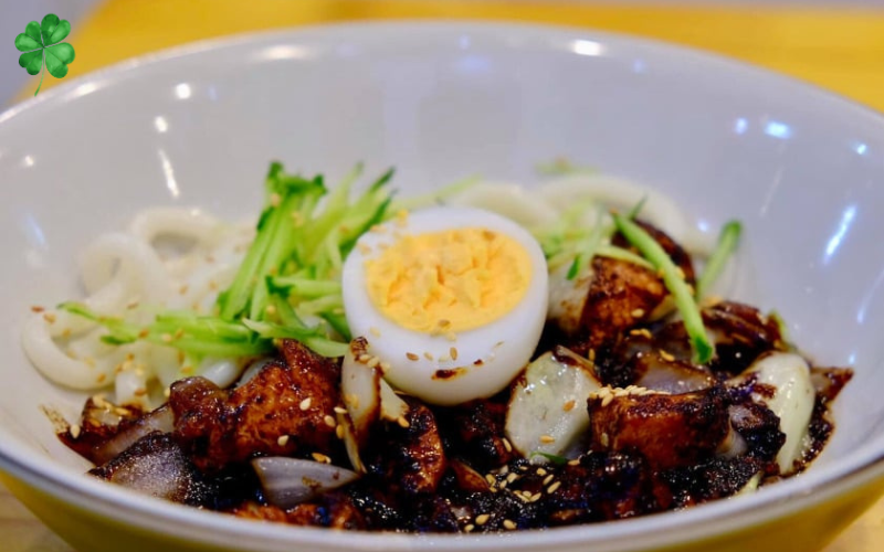 quán ăn vặt hot tại Cầu Giấy (6)