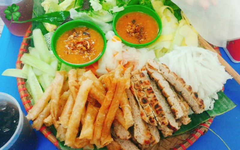 quán ăn vặt hot tại Cầu Giấy (7)