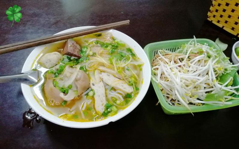 quán bún bò quận thanh xuân 8