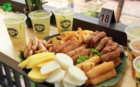 ăn vặt hà nội