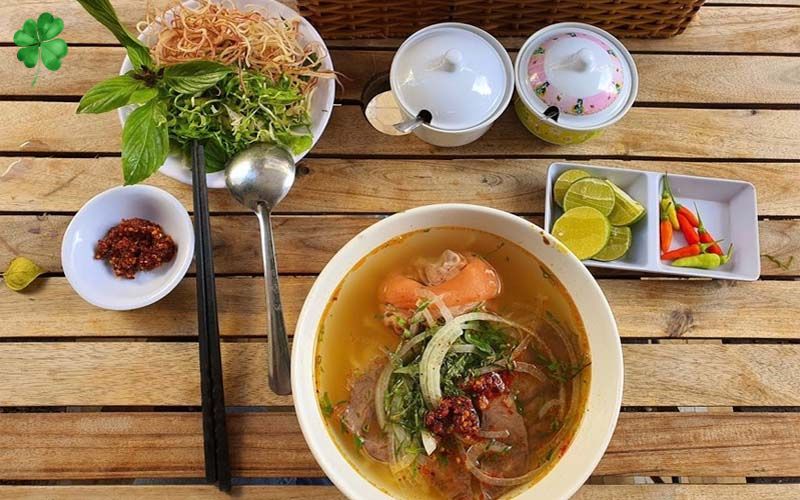 bún riêu cua quận 1 (11)