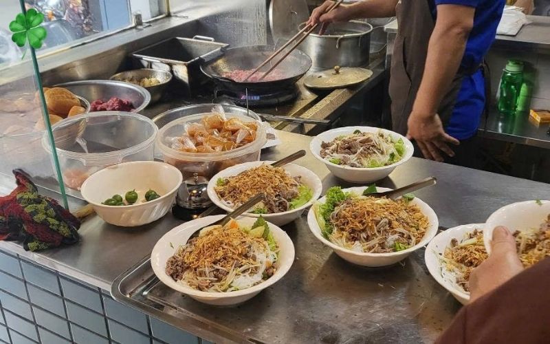 quán bún bò huế quận hoàn kiếm (3)